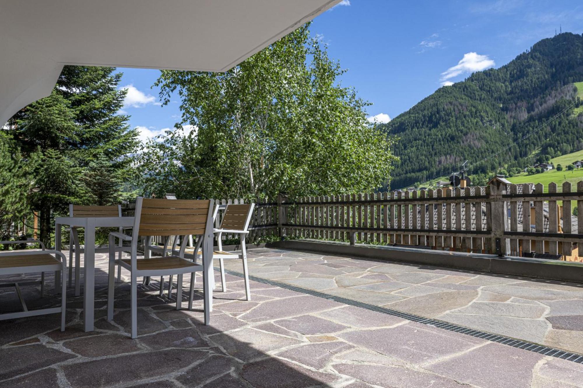 Panoramic Apartment 24 Ortisei Exteriér fotografie